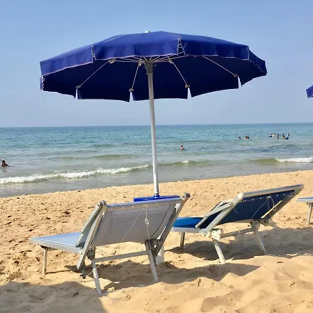 아파트 La Casa Di Nancy Al Mare 발레스트라테