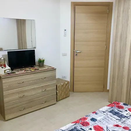 La Casa Di Nancy Al Mare * 발레스트라테